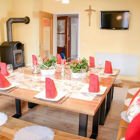 Xxl-ferienwohnung Blumenwiese Apartment Hayingen